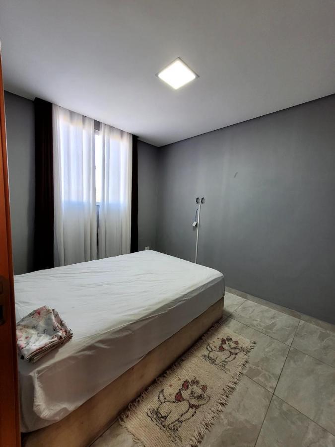 Apartamento Em Londrina Privado Com 2 Quartos De Casal Com Utensilios Garagem E Wifi Lejlighed Eksteriør billede